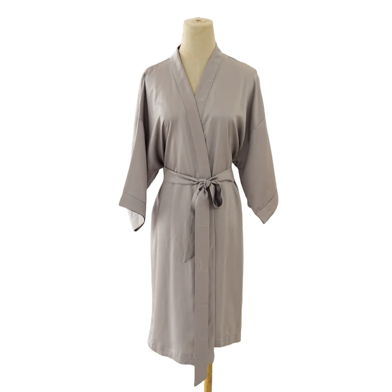Gray Women's Satin Robe Pure Color Short Kimono Robes Ruffle Hem Oblique V Neck Bridesmaid Wedding Party Bathrobes