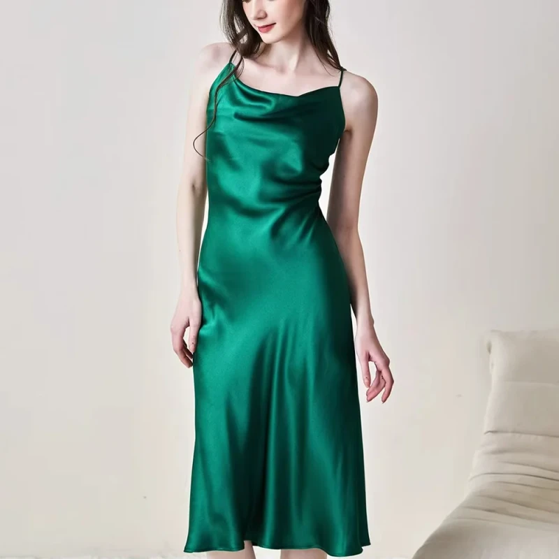 High Quality 100% Silk Women's Sleepwear Elegant Luxury Nightgown Sexy Pajamas with Front Logo Knee Length for Summer