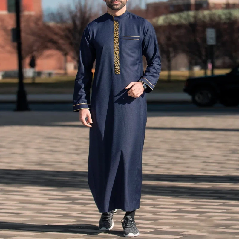 Items Sold in Bulk Arab Men's Long Robes with Summer Embroidery and Stand up Collars in Autumn Elegant Clothing