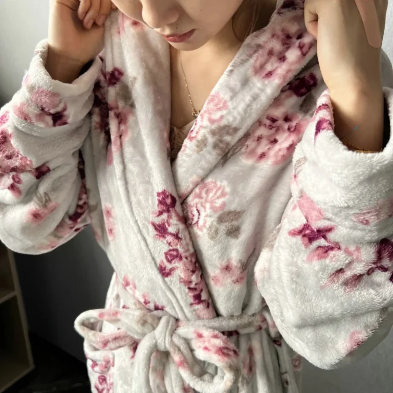 Ladies-Bathrobes-Sleepwear-Pajama-Factory-Direct-Selling-Women-Large-Size-Night-Gowns-Long-Sleeve-Night-Dress