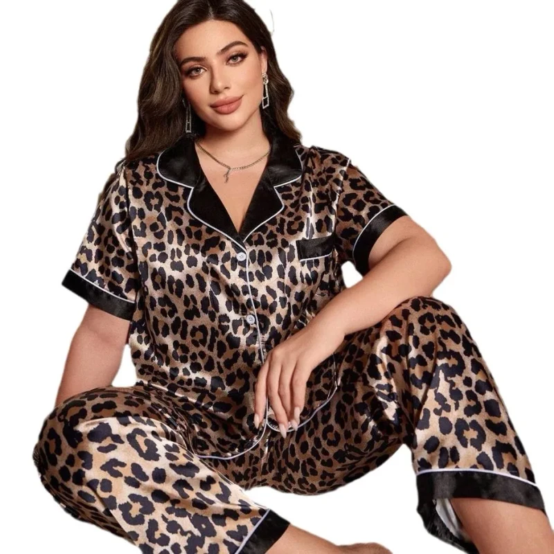Ladies' Plus Size Suit Two piece Short sleeved Trousers Home Clothes and European size Women's Pajamas