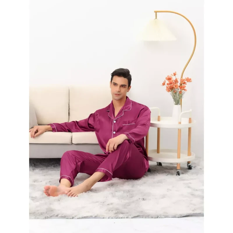 Luxurious Two Pieces Men's Pajamas Custom Size Men's Silk Sleep Wear