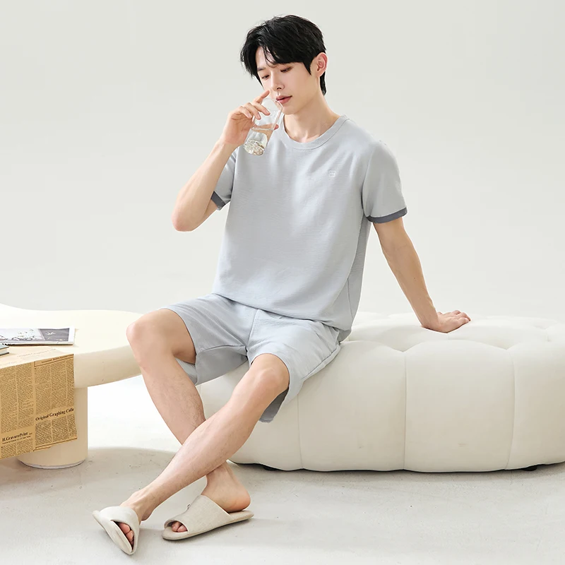 Men's Casual Short-Sleeve Shorts Four-Season Pajamas 100% Polyester Knitted Material Breathable Quick Dry Combo