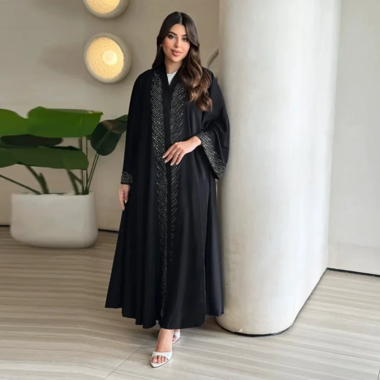 Modest-Elegant-Medina-Silk-Abaya-Robe-Traditional-Muslim-Plus-Size-Open-Abaya-Robe-Modest-Loose-Long-Dress-with-Rhinestone