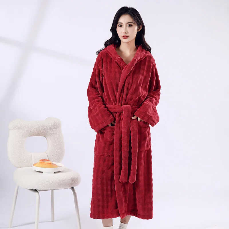 Oversized Coral Fleece Women's Pajamas for Adults Home Use with Absorbent Drawstring Thickened Sleep Robe