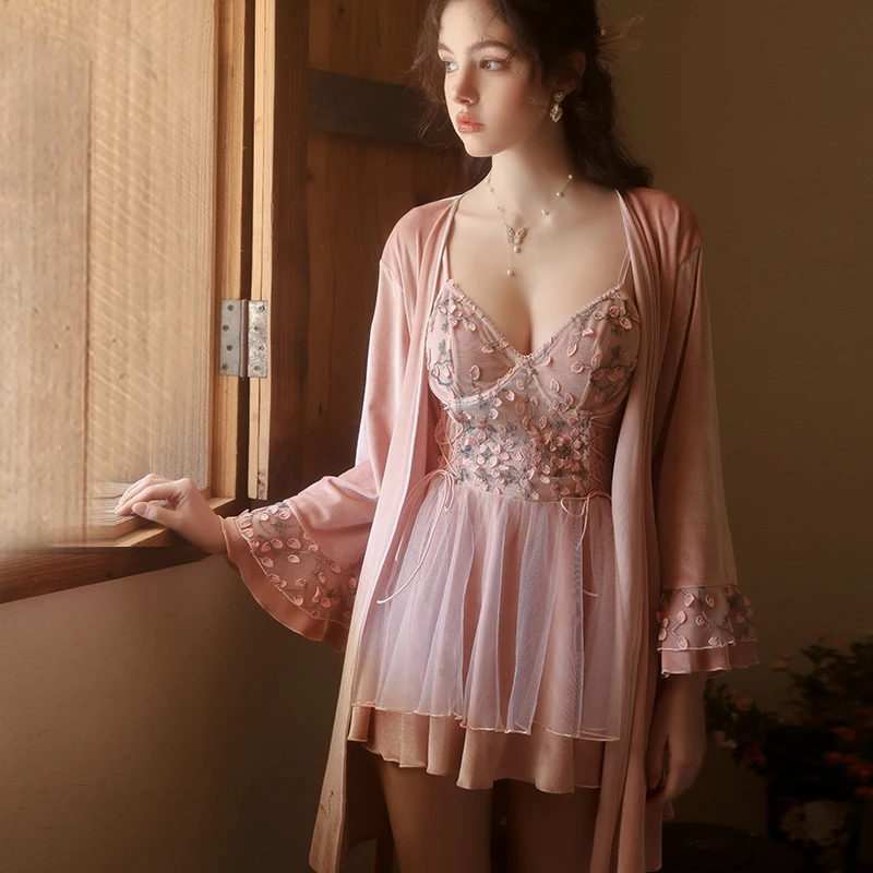 Plus Size Pajamas Underwire Push up Embroidery Mesh Soft Velvet Sling Nightdress and Kimono Robe