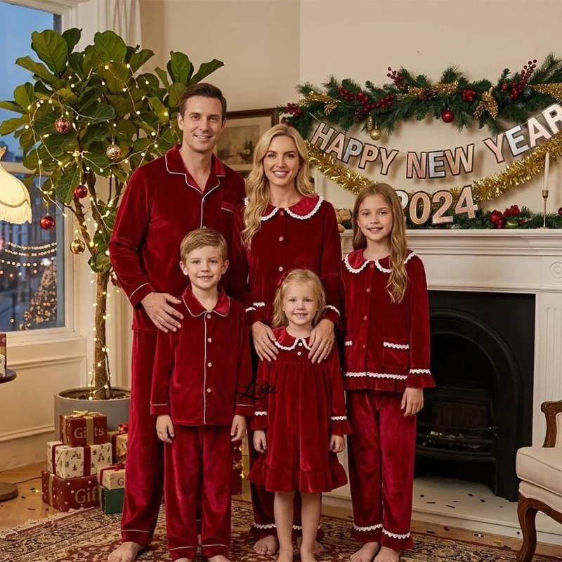 RTS Red Velvet Family Matching Pyjamas Set Long Sleeve Christmas Sleepwear for Mom Dad Kids New Year Holiday Nightwear