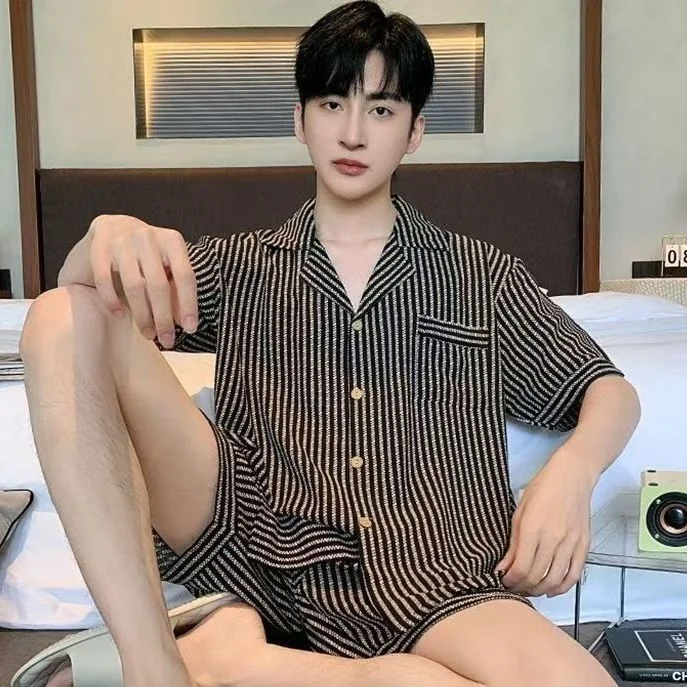 Summer Men's Pajamas Ice Silk Short Sleeve Shorts Breathable Comfortable Plaid Home Wear Set