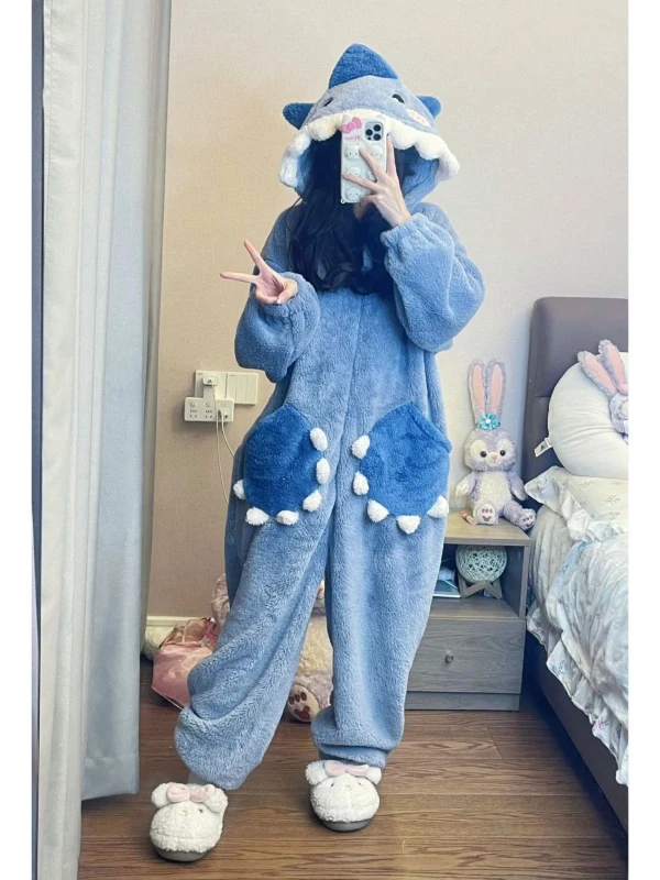 Unisex Cartoon Cosplay Shark Hooded Kigurumi Onesie Pajamas Polyester Comfortable Adult Cosplay Party Christmas Costume Animal