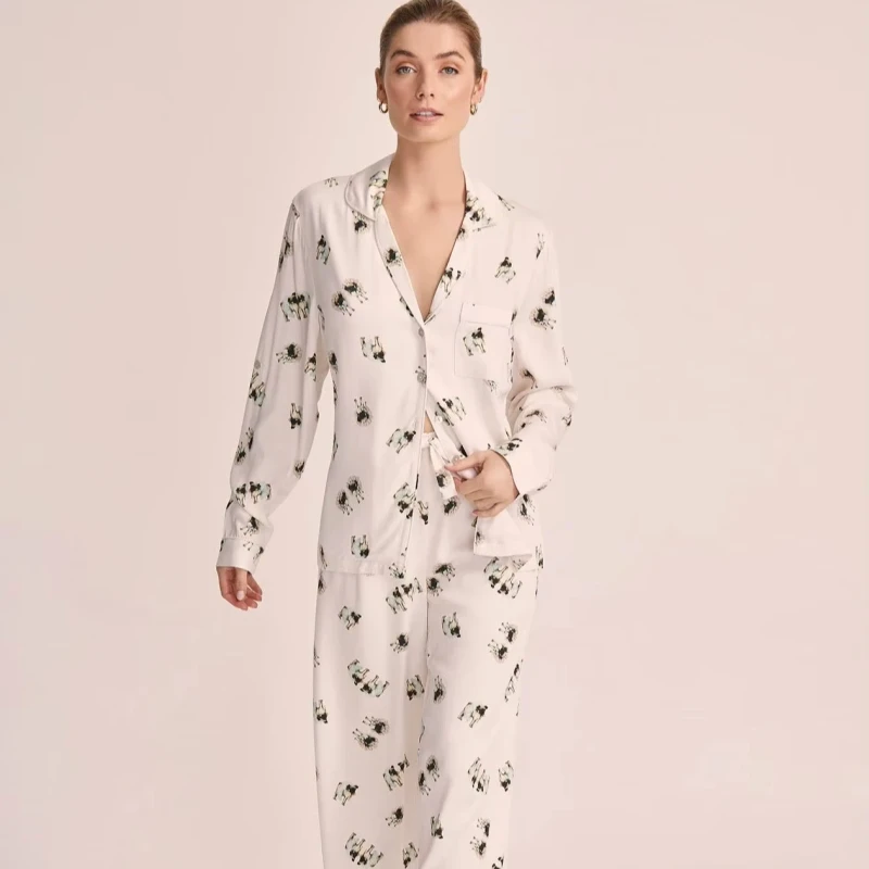 Winter Spring Elegant Thermal Flannel Printing Long Sleeve Women's Pajamas Set with Elastic Waist