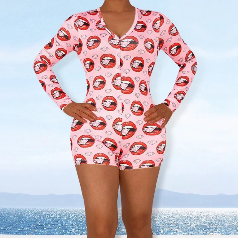 Womens-Fleece-Hooded-Footed-Pajama-Camo-Sleepwear-Cotton-Printed-Pajamas