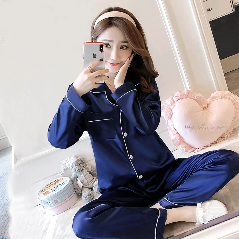 Women's Long Sleeved Ice Silk Cardigan Pajamas Autumn Two Piece Casual Home Clothes Plus Size for Summer