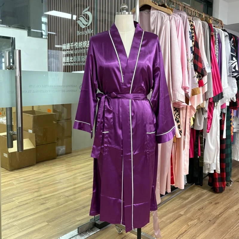 Women's Luxury Silk Satin Kimono Robes Long Style with Pockets Trimmed Smooth and Soft Spa Dress Sleepwear