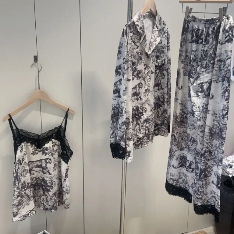 Womens-Silk-Like-Pajama-Set-Ink-Wash-Print-Long-Sleeve-Pants-Lace-Camisole-with-Pads-Thin-Comfortable-Loungewear