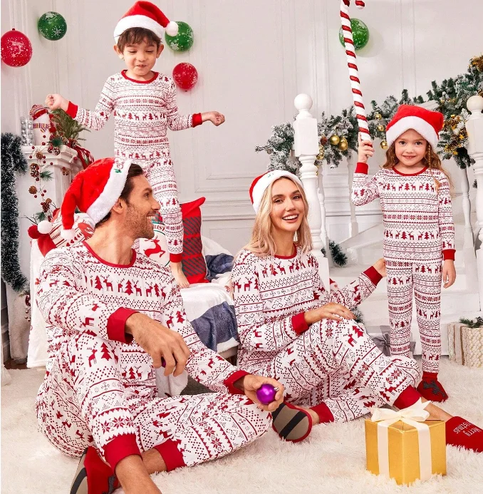 Young-Boy-Christmas-Reindeer-Fairyland-Full-Printed-Family-Snug-Fit-Cotton-Pajama-Set-Bamboo-Pajamas-for-Women-Set