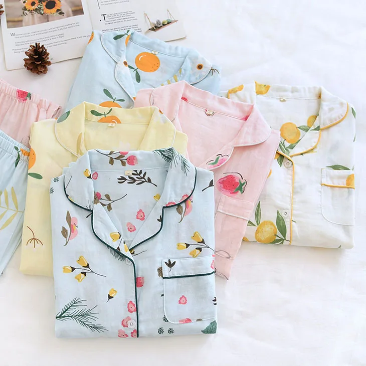 at Low Prices Four Seasons Fresh Pattern Single breasted Comfortable Two Piece Set of Women's Pajamas 100% Cotton